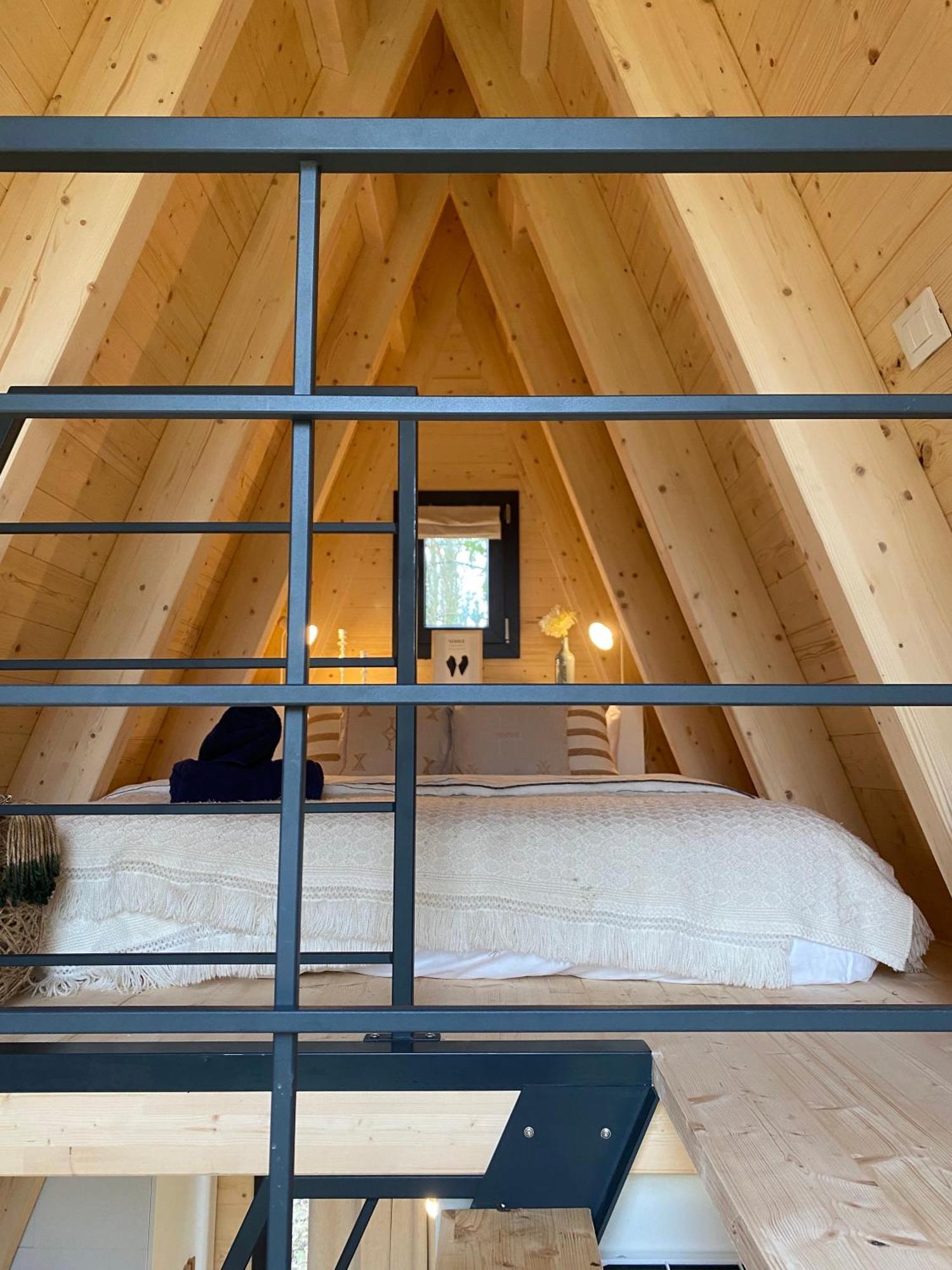 Ecolodges De Reve Dans Un Chateau De Conte De Fees Les-Trois-Moutiers 외부 사진