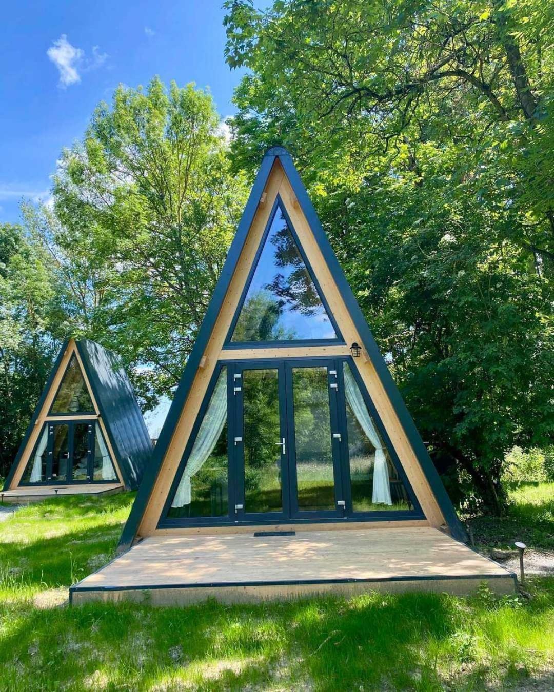 Ecolodges De Reve Dans Un Chateau De Conte De Fees Les-Trois-Moutiers 객실 사진