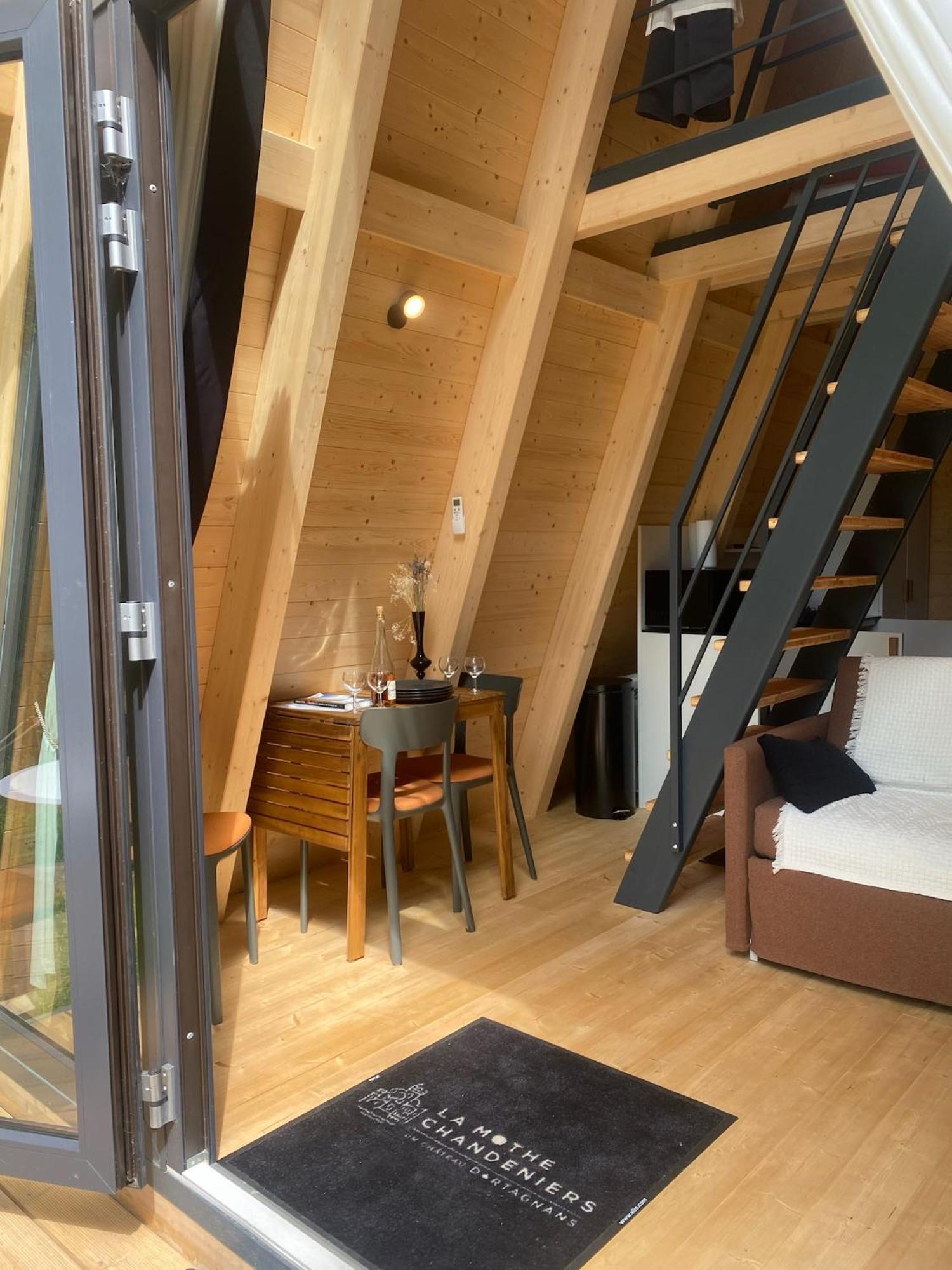 Ecolodges De Reve Dans Un Chateau De Conte De Fees Les-Trois-Moutiers 외부 사진
