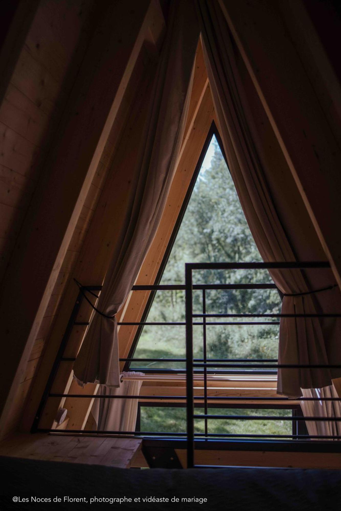 Ecolodges De Reve Dans Un Chateau De Conte De Fees Les-Trois-Moutiers 외부 사진